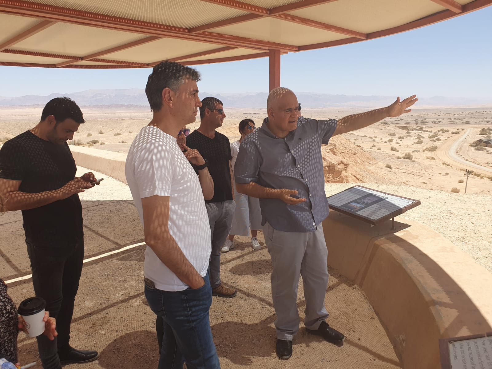 ביקור מרכז השלטון האזורי 